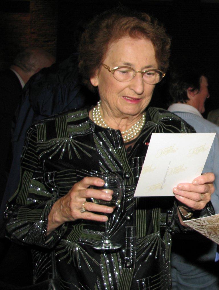 Marie-Claire Alain met foto