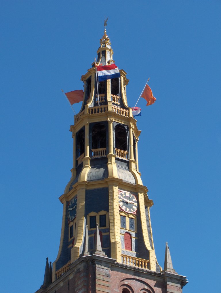 Toren van de Der Aa-kerk te Groningen vanuit het noordwesten