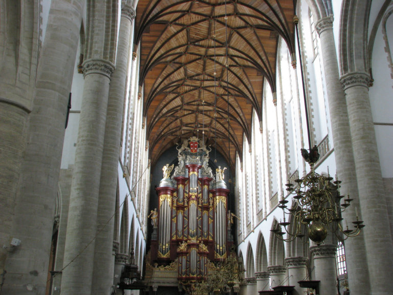 Orgel vanuit het koor