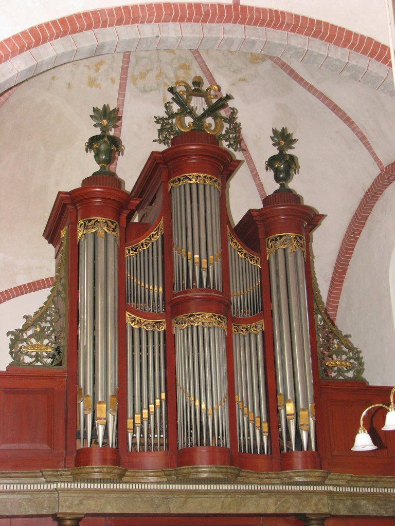 Middentoren lier en blaasinstrumenten