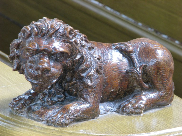 Gesneden leeuw, detail herenbank