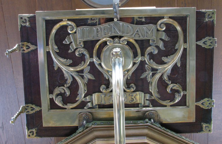 Preekstoel, koperen lezenaar 1783