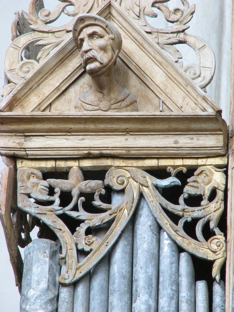 Rugpositief linker toren