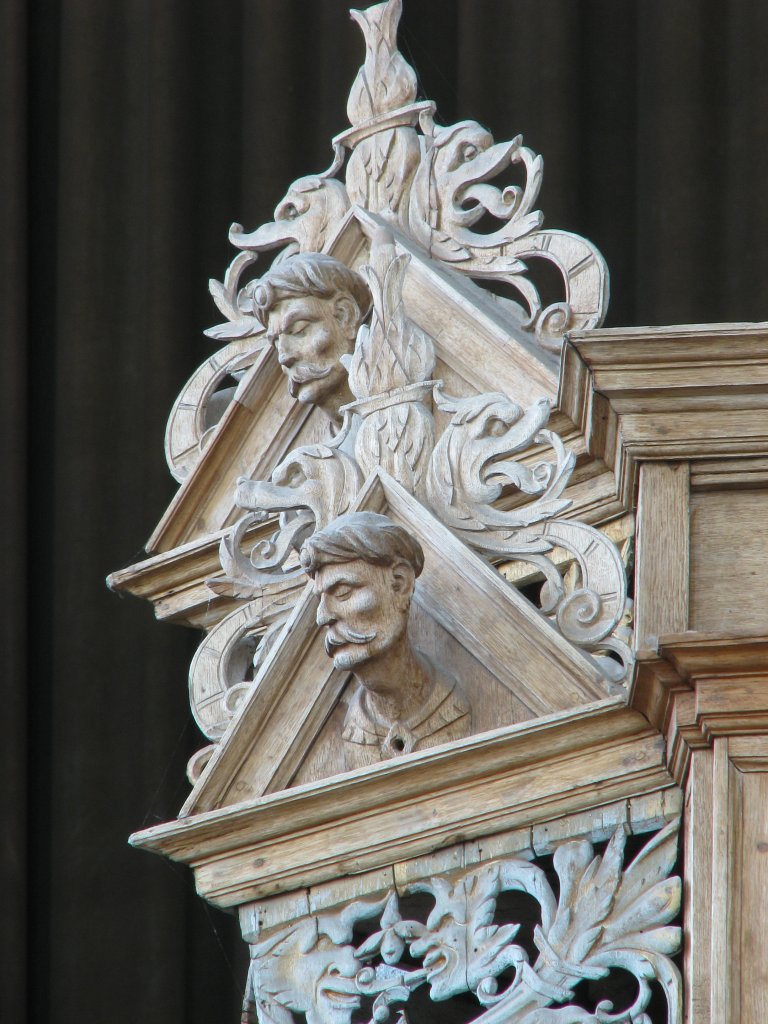 Rugpositief rechter toren