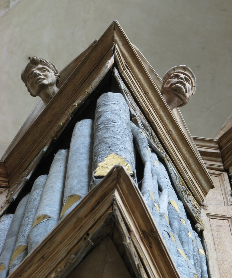 Rugpositief linker toren