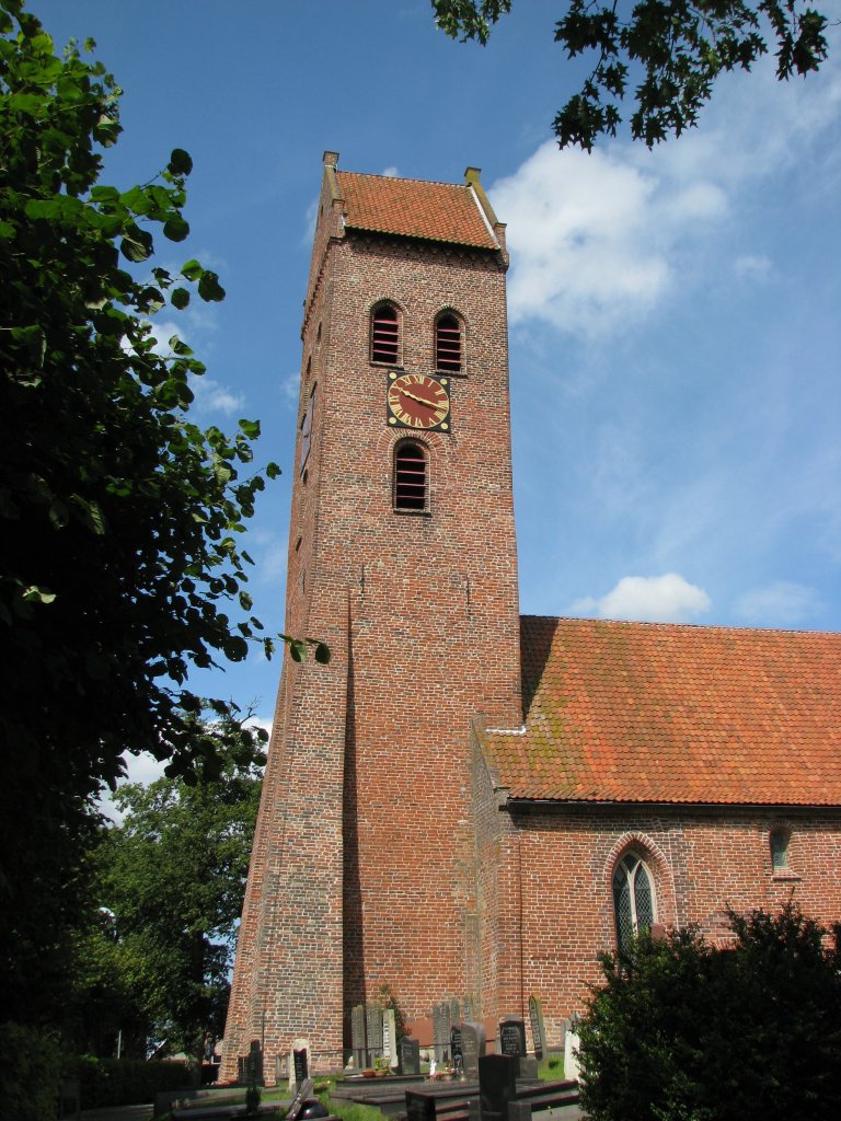 Toren van de Dorpskerk te Midwolde