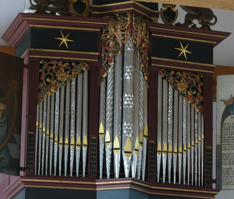 Midwolde Dorpskerk, Frontpijpen