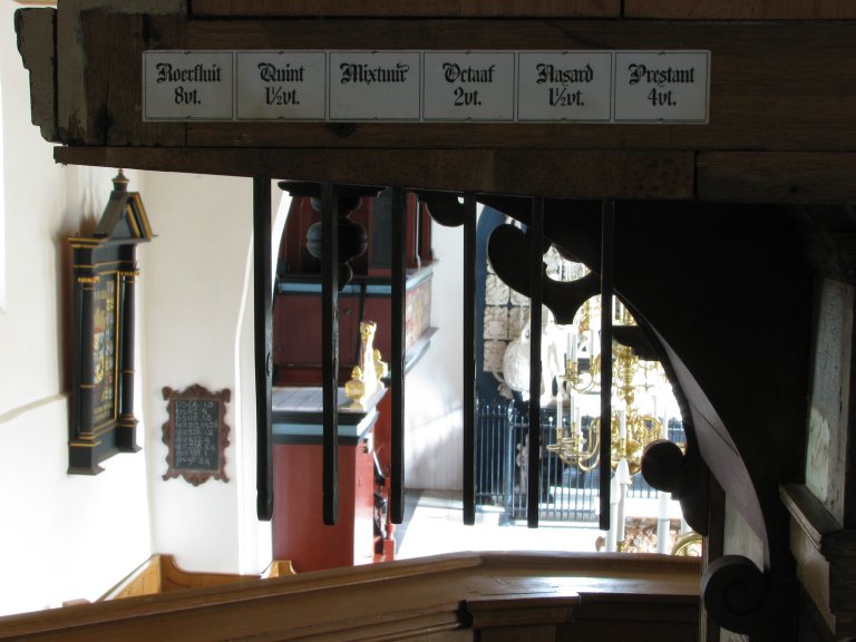 Midwolde Dorpskerk, Registers links 