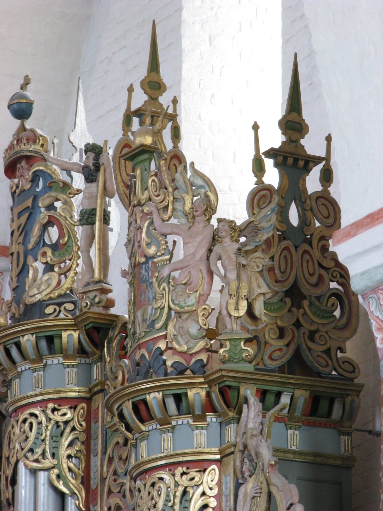 Gambaspeler met middentoren en westtoren