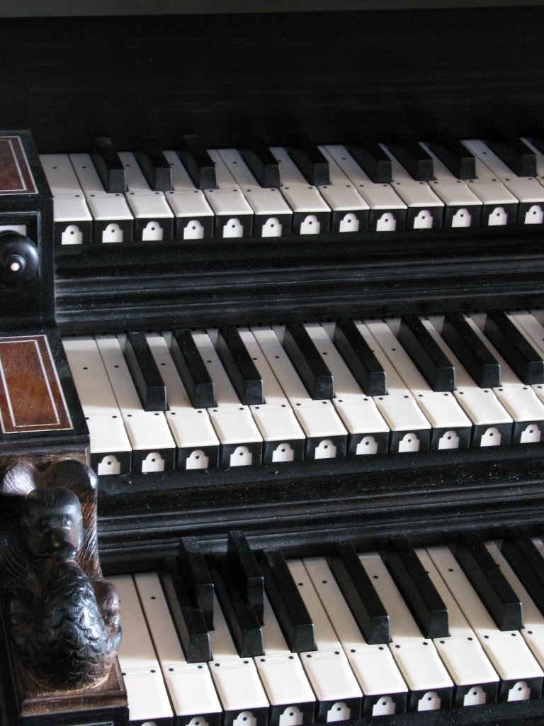 Klavieren, bas met gebroken en kort oktaaf