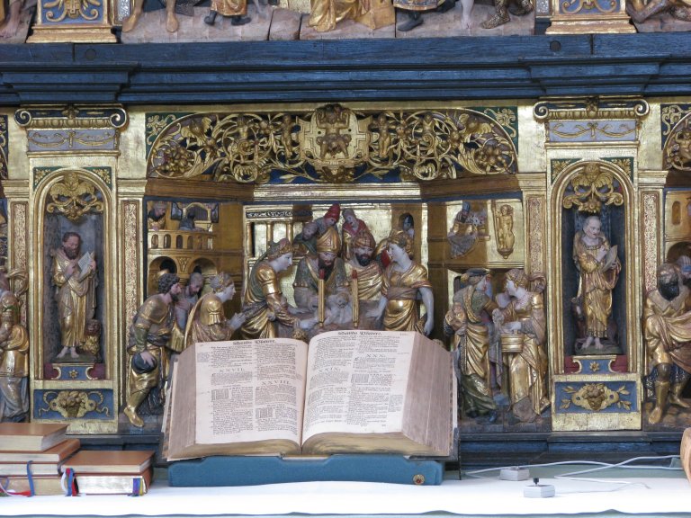 Altaar, paneel met orgel