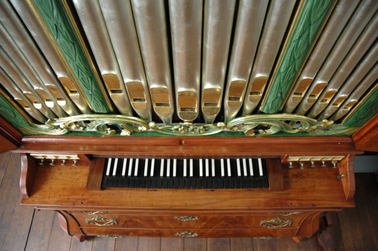 Orgel Ibe Peters Iben 1790 Orgel van boven
